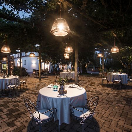 Hotel Oasi Olimpia Relais SantʼAgata sui Due Golfi Exterior foto